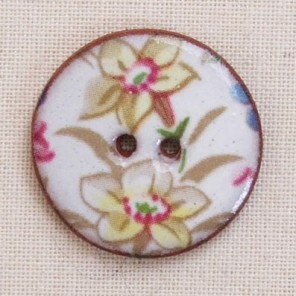 Arts & crafts style ceramic button